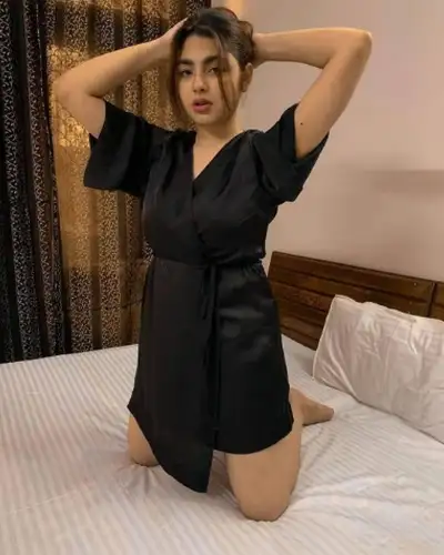 Qamrunisha Khan